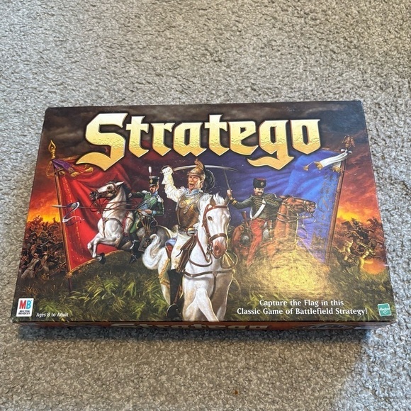 1999 Stratego Board Game Capture The Flag Battlefield Game Hasbro Milton Bradley - Picture 2 of 5